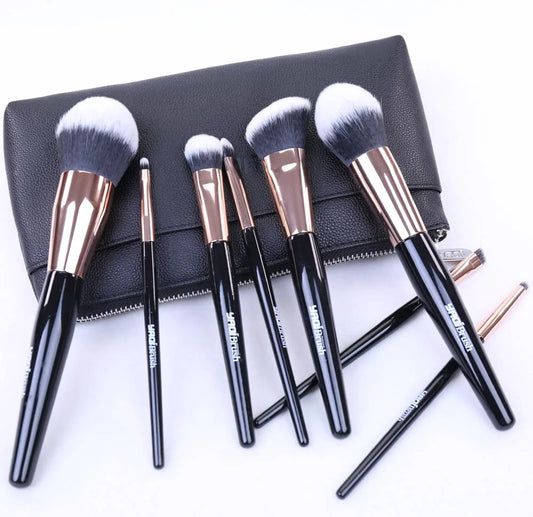 Yaqi 8pcs Synthetic Hair Wood Handle Cosmetic Brush Set Blending Makeup brush beauty tool