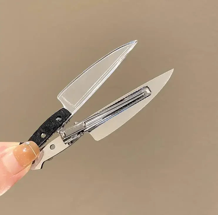 Creative Weird Knife Hair Clips Simulated Scissors Light Bulb Food Hairpins Girls Hairclip Punk Barrette Headwear Accessories