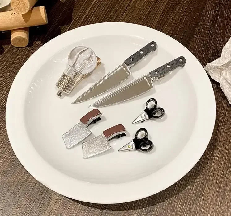 Creative Weird Knife Hair Clips Simulated Scissors Light Bulb Food Hairpins Girls Hairclip Punk Barrette Headwear Accessories