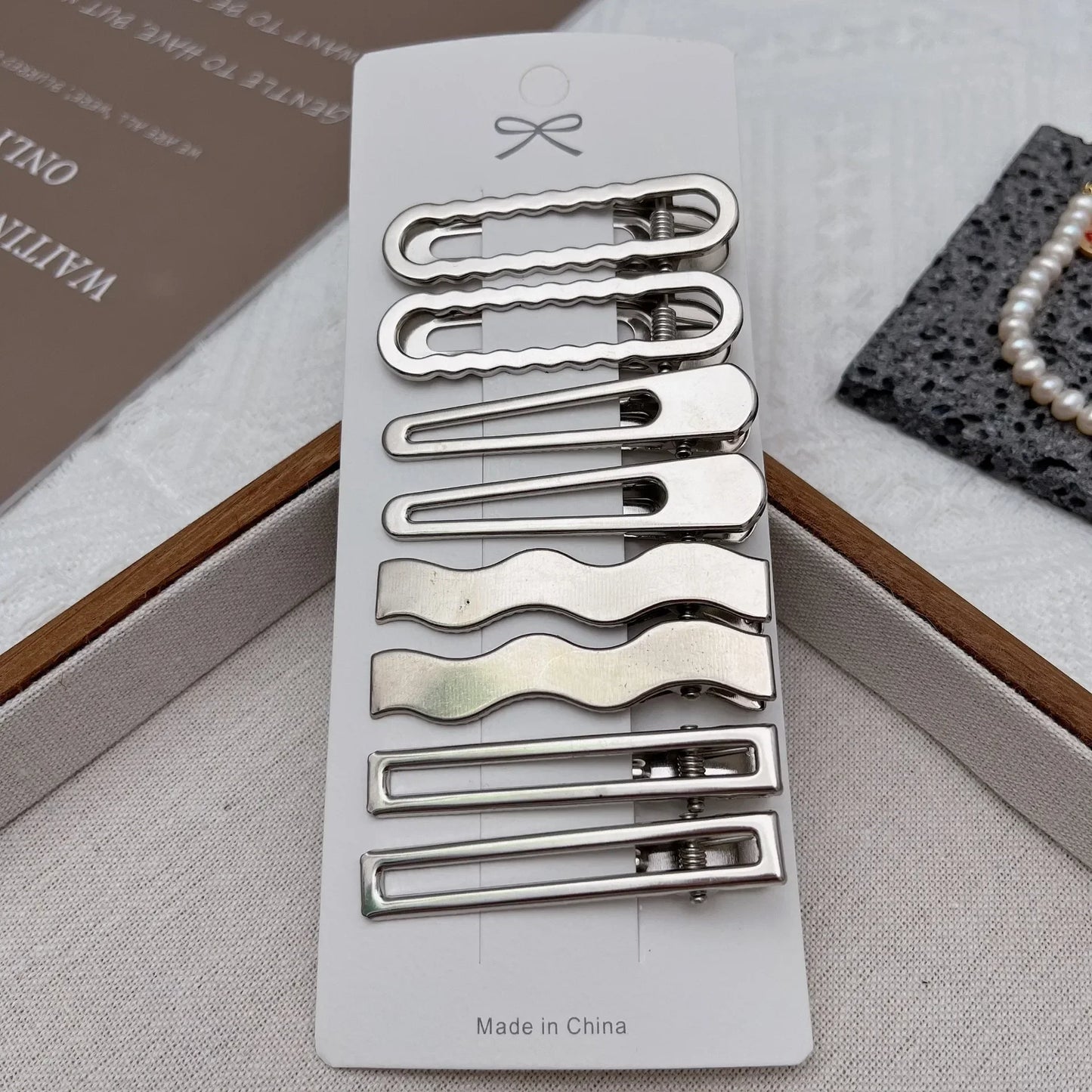 Sliver Metal Hair Clips for Women, Y2K Duckbill Hairpin, Personality Bangs Side Headwear, Barrettes Hairclip Styling Accessories