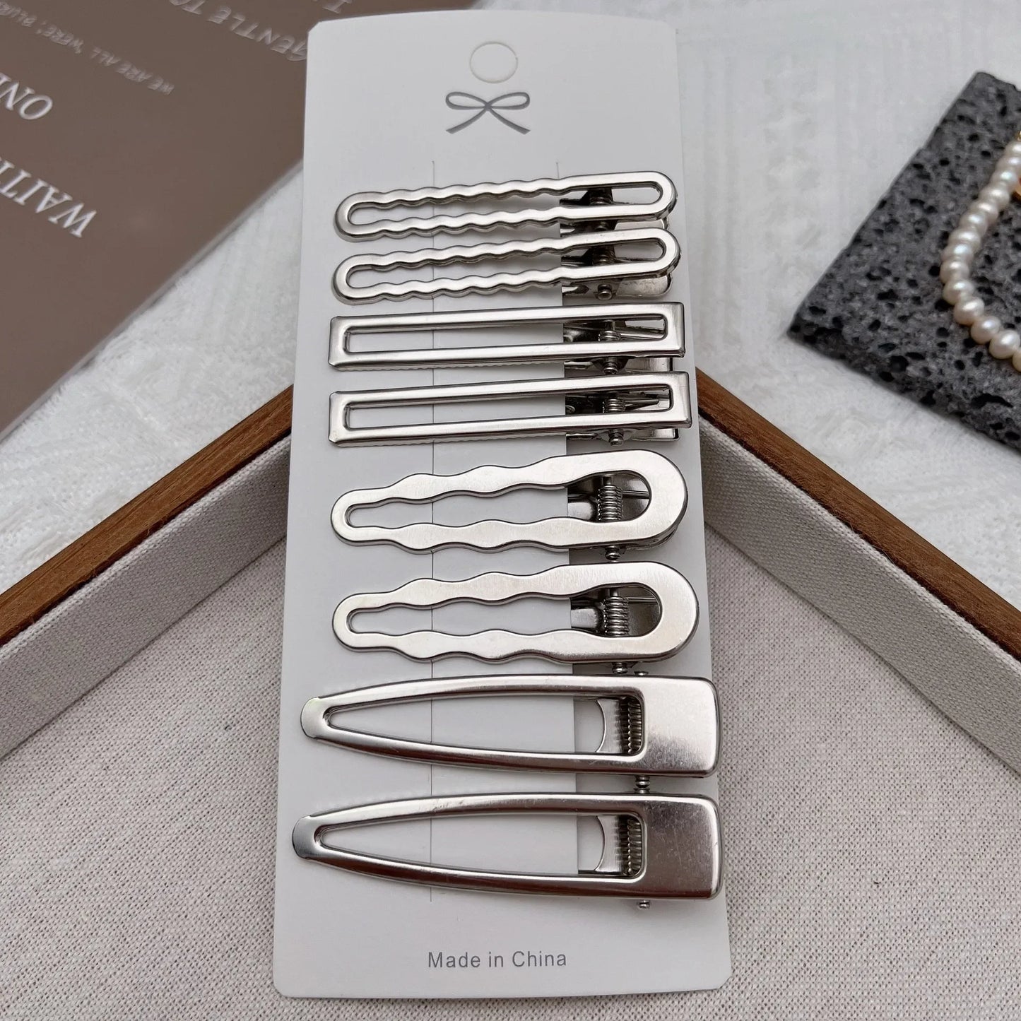 Sliver Metal Hair Clips for Women, Y2K Duckbill Hairpin, Personality Bangs Side Headwear, Barrettes Hairclip Styling Accessories